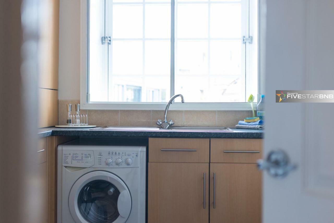 אדינבורו Smart Royal Mile Apartment מראה חיצוני תמונה