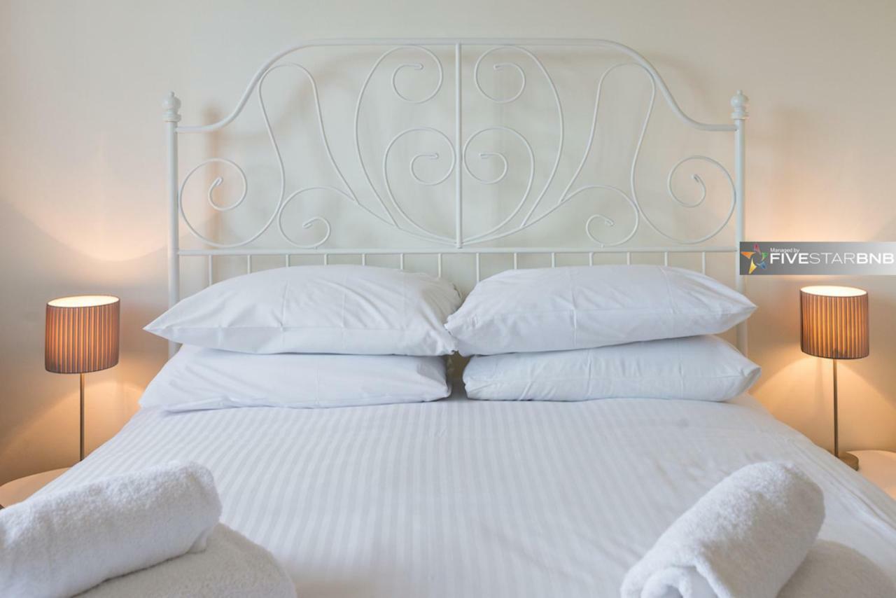 אדינבורו Smart Royal Mile Apartment מראה חיצוני תמונה